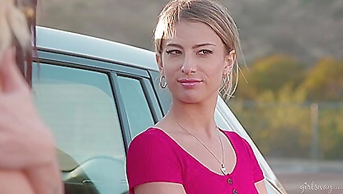 Married honey and ready to cum