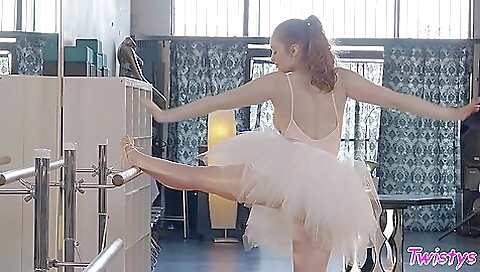 Mary Moody And Vera King Licking Like Theres No Tom